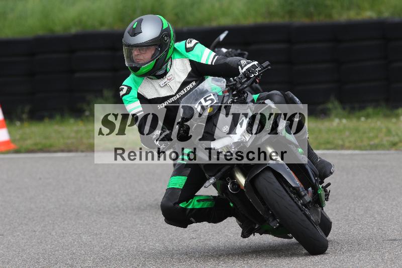 /Archiv-2025/10 23.04.2025 Cornu Master School ADR/rot-rouge/15